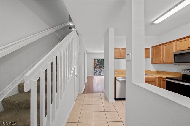 8273 Pacific Beach DR, Fort Myers, FL 33966