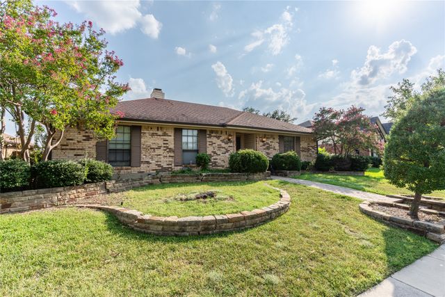 1710 Mayflower Drive, Carrollton, TX 75007