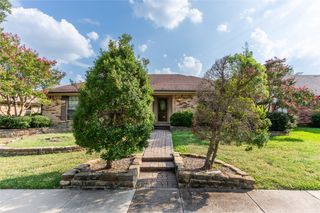 1710 Mayflower Drive, Carrollton, TX 75007