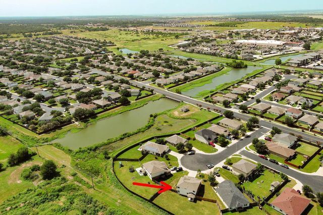 410 S Hunting Lodge LN, Bastrop, TX 78602