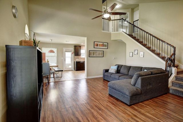 410 S Hunting Lodge LN, Bastrop, TX 78602