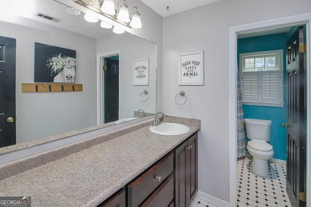 108 Meadownland Trail, Lagrange, GA 30240