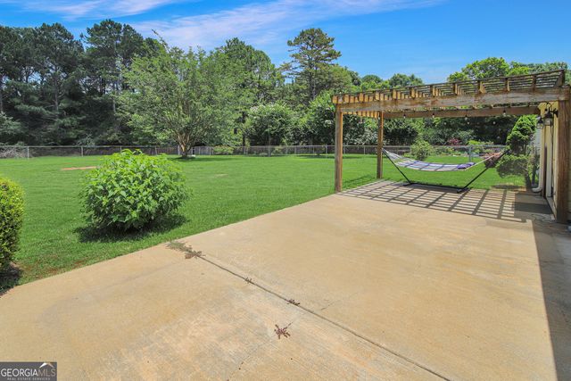 108 Meadownland Trail, Lagrange, GA 30240