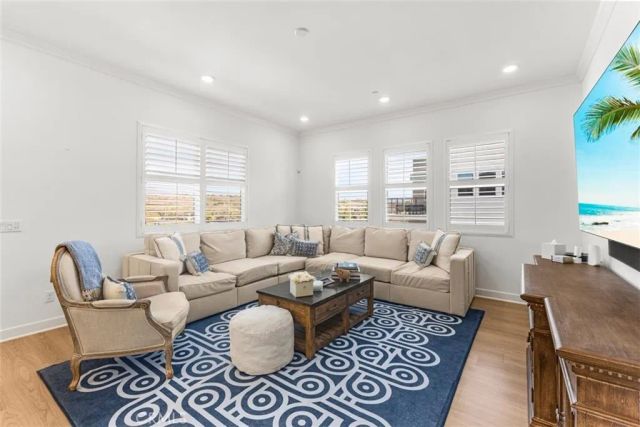 151 Sash, Irvine, CA 92618