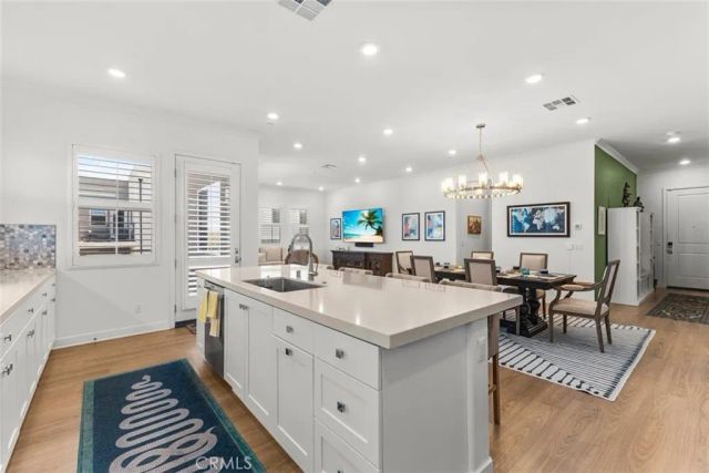 151 Sash, Irvine, CA 92618