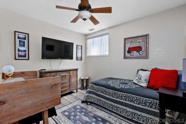 2520 Navarra Dr C, Carlsbad, CA 92009
