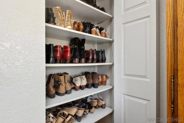 2520 Navarra Dr C, Carlsbad, CA 92009