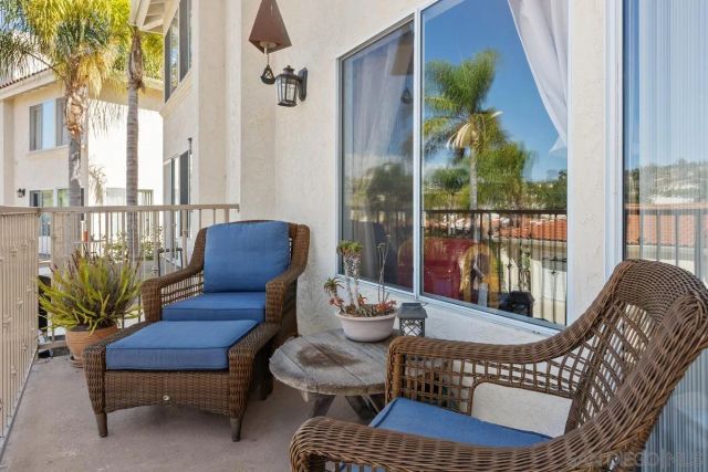 2520 Navarra Dr C, Carlsbad, CA 92009