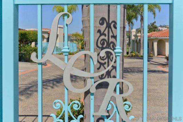 2520 Navarra Dr C, Carlsbad, CA 92009