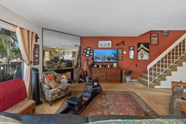 2520 Navarra Dr C, Carlsbad, CA 92009