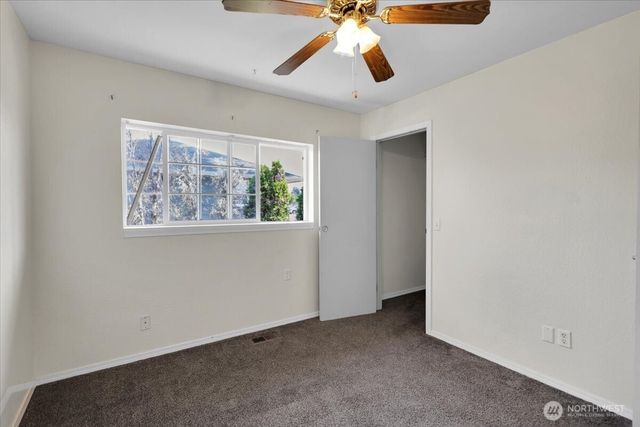1621 113th Street S, Tacoma, WA 98444
