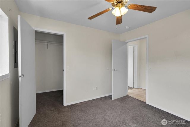 1621 113th Street S, Tacoma, WA 98444