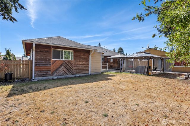 1621 113th Street S, Tacoma, WA 98444