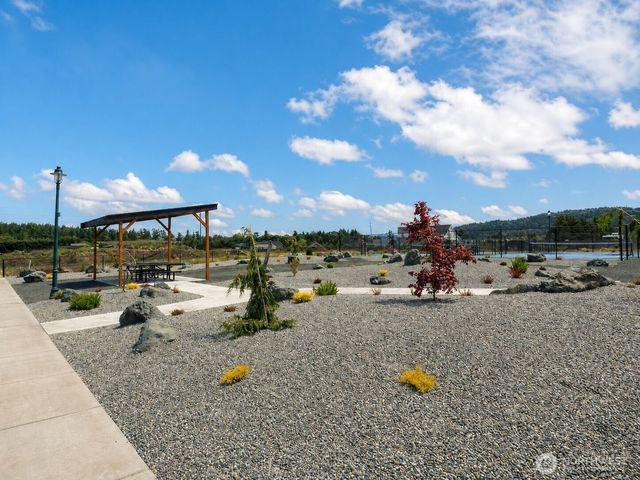 926 N Rock Rose Avenue, Sequim, WA 98382