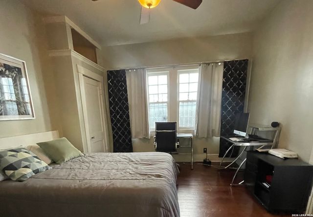 120 DELAWARE ST, San Antonio, TX 78210