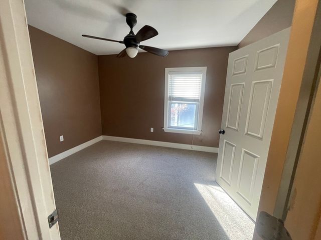 363 Shrewsbury 2, Worcester, MA 01604