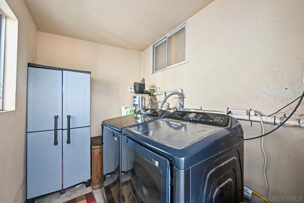 Image 20 of property listing at 1737 Republic, San Diego, CA 92114