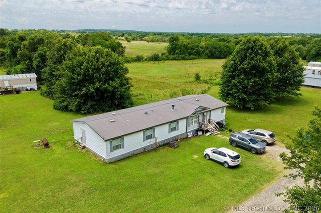 501 Floyd Beaird Road, Checotah, OK 74426