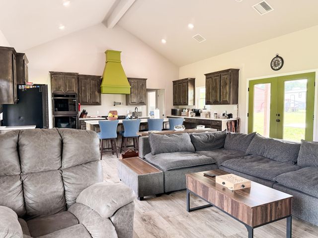 3000 Fm 1146, Marquez, TX 77865