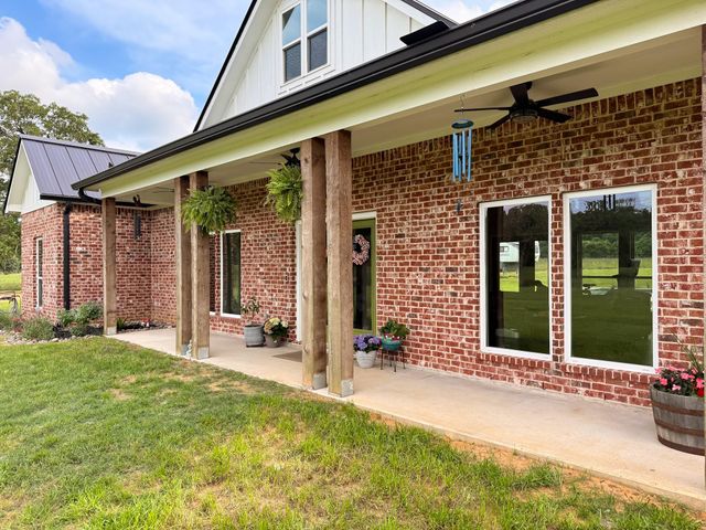 3000 Fm 1146, Marquez, TX 77865