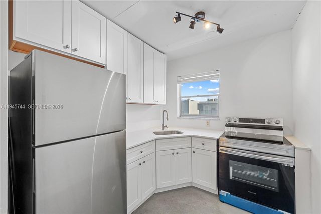 1750 Jefferson St 510, Hollywood, FL 33020