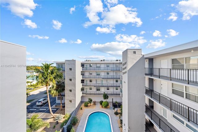 1750 Jefferson St 510, Hollywood, FL 33020