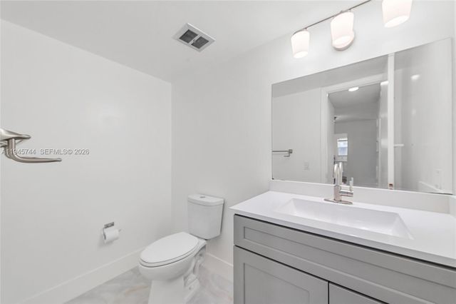 1750 Jefferson St 510, Hollywood, FL 33020