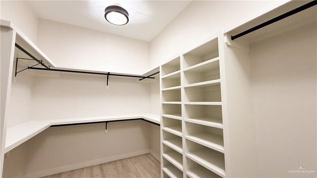 2700 E Giorgio Drive, Edinburg, TX 78542