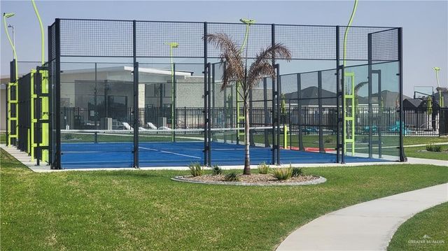 2700 E Giorgio Drive, Edinburg, TX 78542