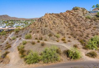 9935 N 16TH Place E 69, Phoenix, AZ 85020