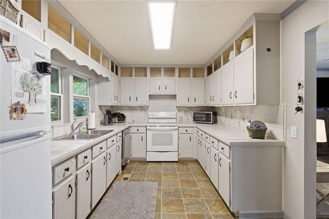 263 Elizabeth Street, Jasper, GA 30143