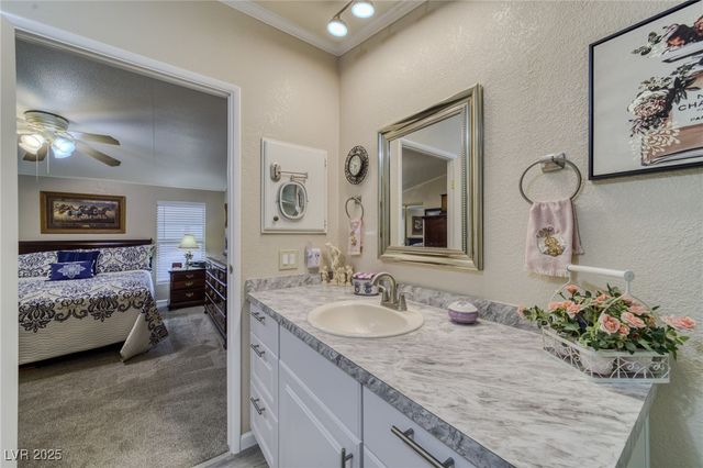 1671 Esquina Street, Laughlin, NV 89029