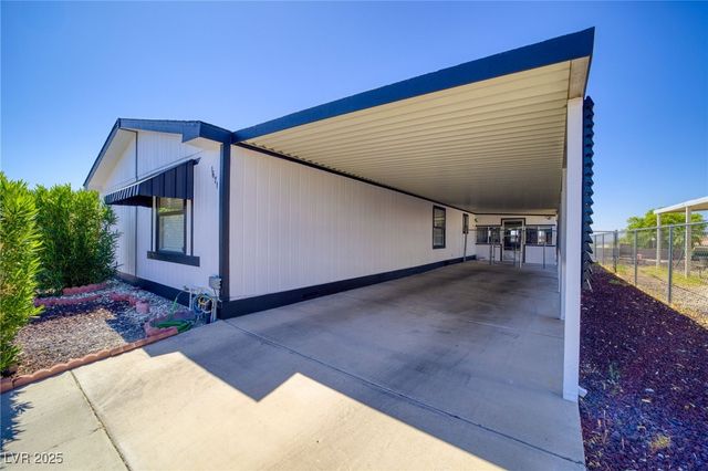 1671 Esquina Street, Laughlin, NV 89029