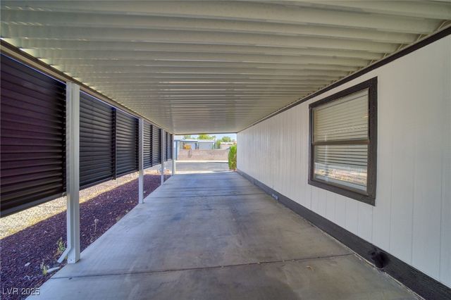 1671 Esquina Street, Laughlin, NV 89029