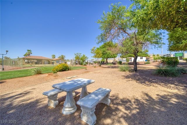 1671 Esquina Street, Laughlin, NV 89029