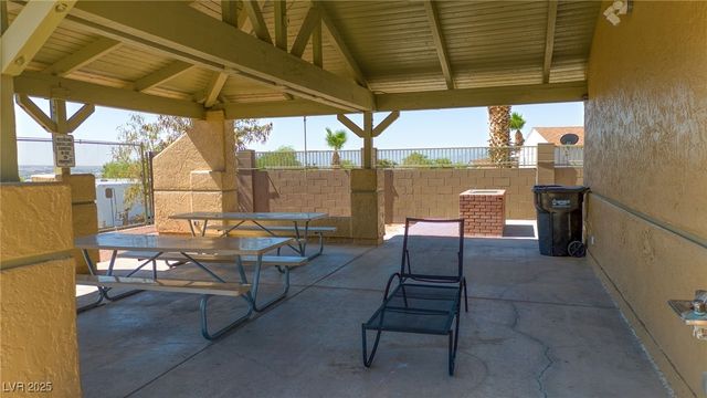 1671 Esquina Street, Laughlin, NV 89029