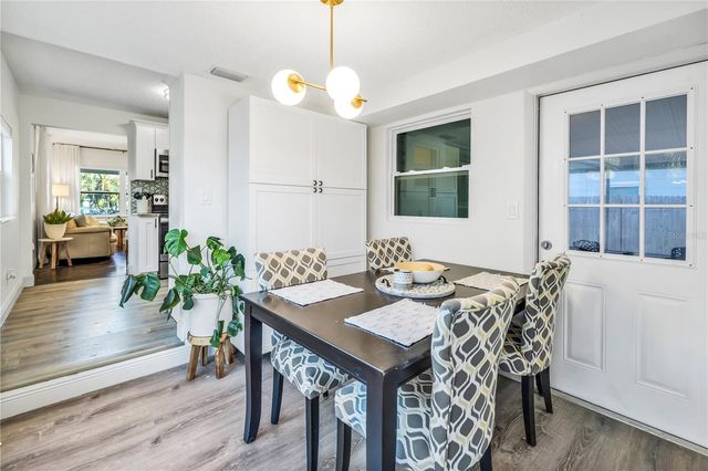 2444 32ND AVENUE N, St Petersburg, FL 33713