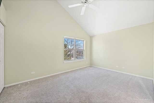 353 Juniper Lane, South Elgin, IL 60177