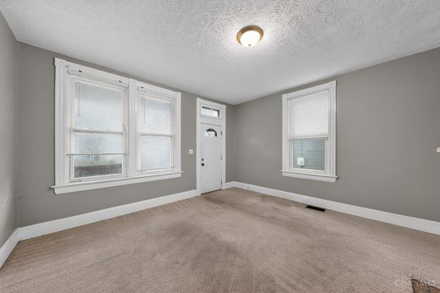 1825 Elm Ave, Norwood, OH 45212