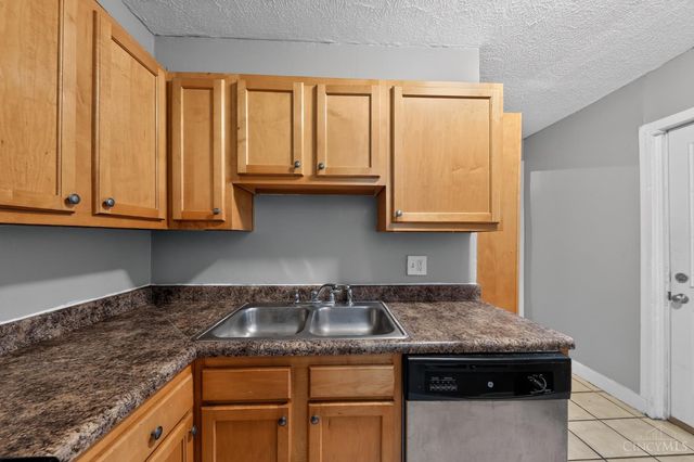 1825 Elm Ave, Norwood, OH 45212