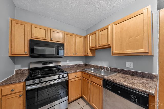 1825 Elm Ave, Norwood, OH 45212