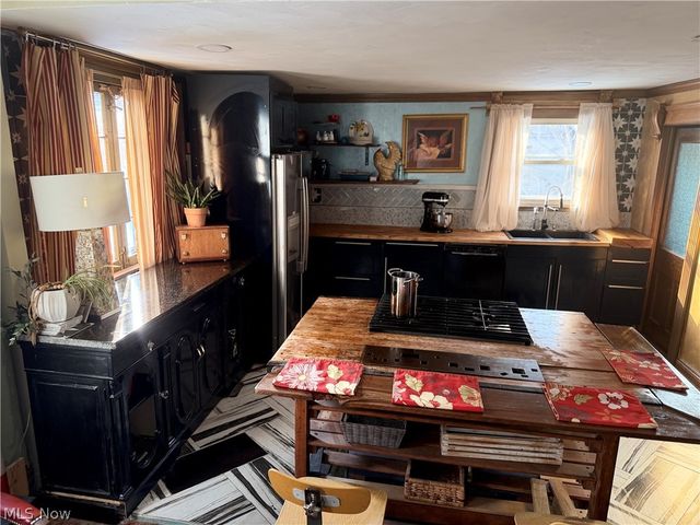 450 Washington Avenue, Lorain, OH 44052