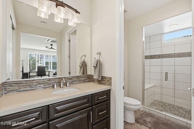 2443 E Copper Valley Way, Green Valley, AZ 85614