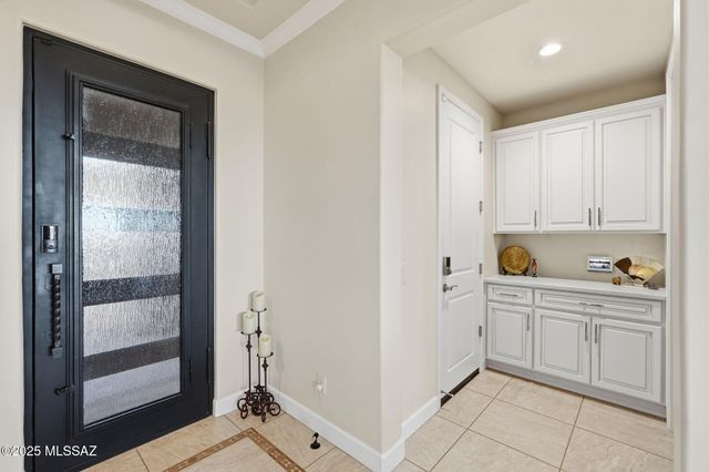 2443 E Copper Valley Way, Green Valley, AZ 85614