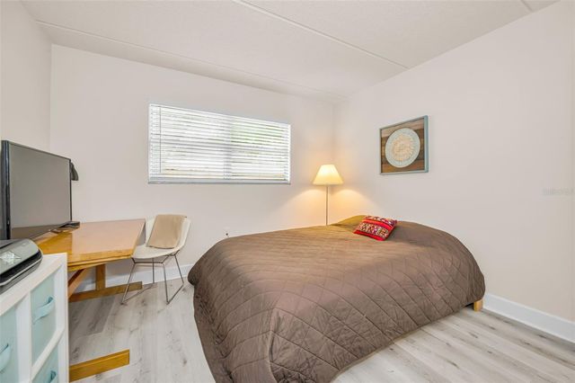 2 N FERNWOOD AVENUE 25, Clearwater, FL 33765