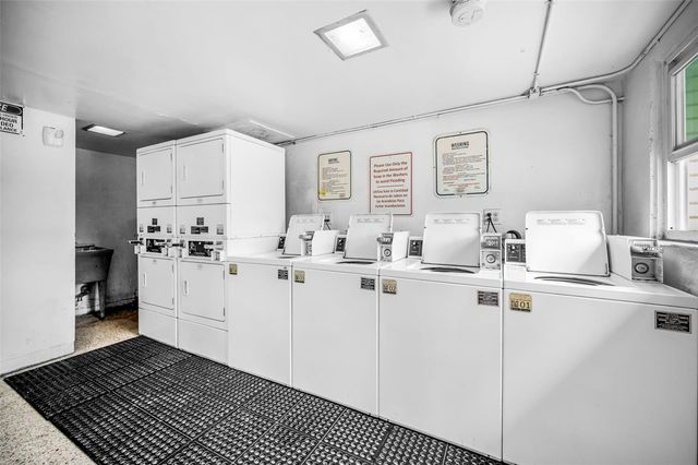 2 N FERNWOOD AVENUE 25, Clearwater, FL 33765