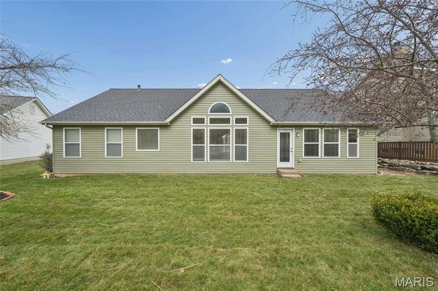 710 Longfellow Circle, O'fallon, MO 63366