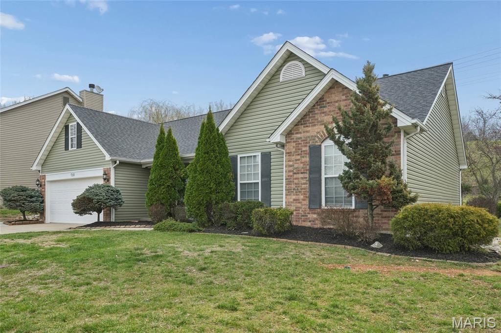 710 Longfellow Circle, O'fallon, MO 63366