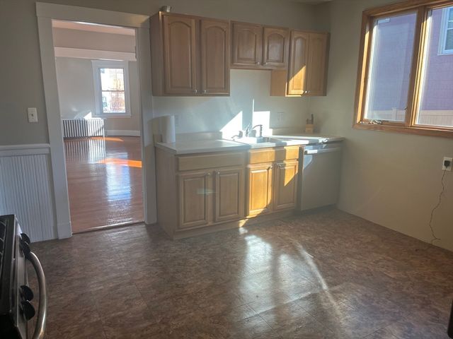 25 Bradwood St 1, Boston, MA 02131