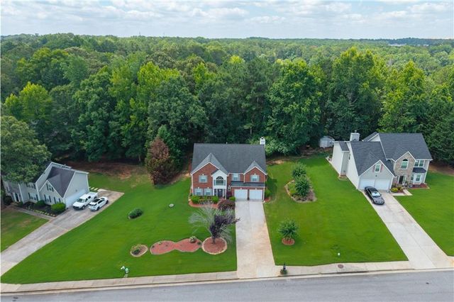 1835 Winding Crossing Trail, Fairburn, GA 30213